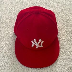 New Era Red Yankee Fitted Hat Mens 7 3/8